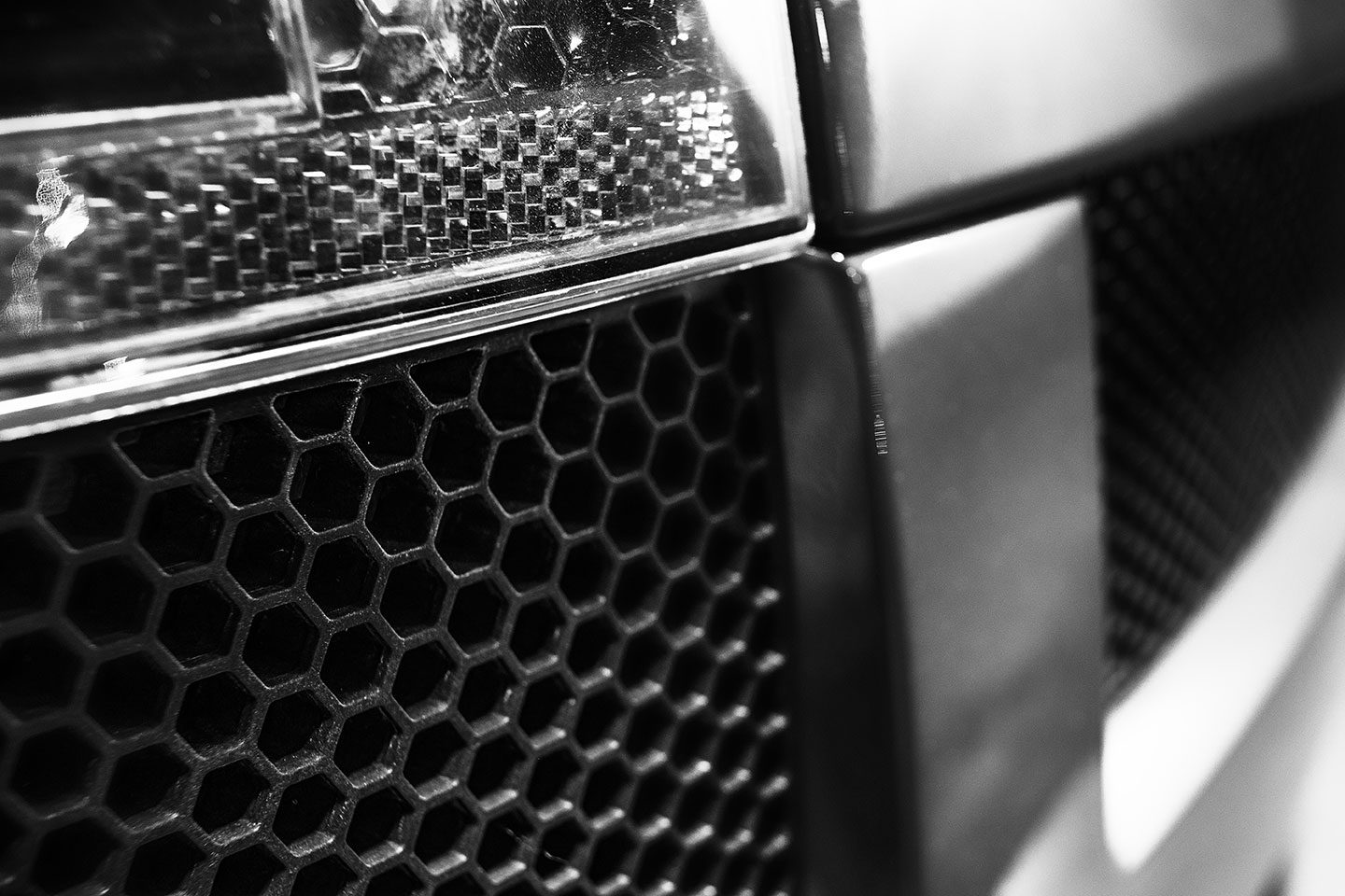 Lamborghini Huracán LP640-4 photograph