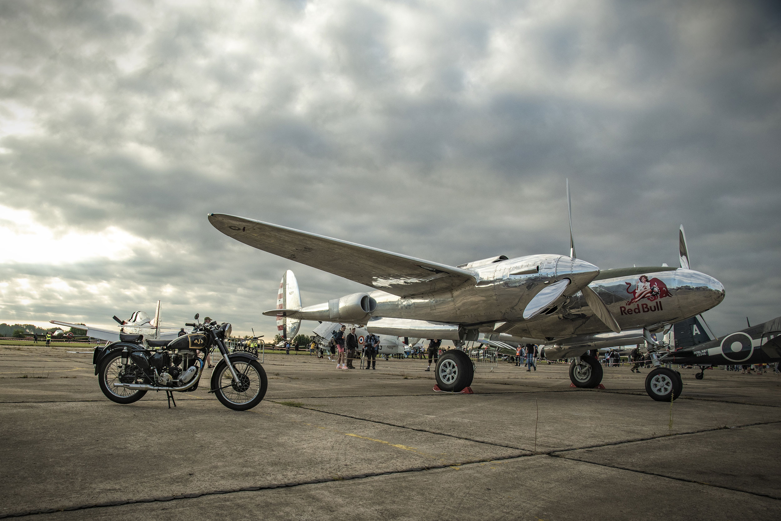 Lockheed P38 Lightning fighter, Operator: Flying Bulls, Pilot: Raimund Riedmann, Air Legend 2021, Nos Dren