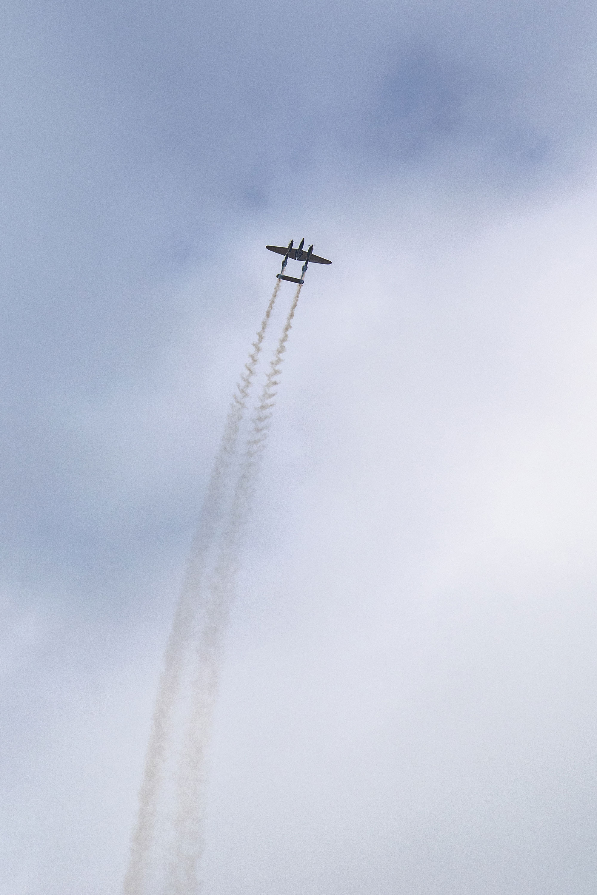 Lockheed P38 Lightning fighter, Operator: Flying Bulls, Pilot: Raimund Riedmann, Air Legend 2021, Nos Dren