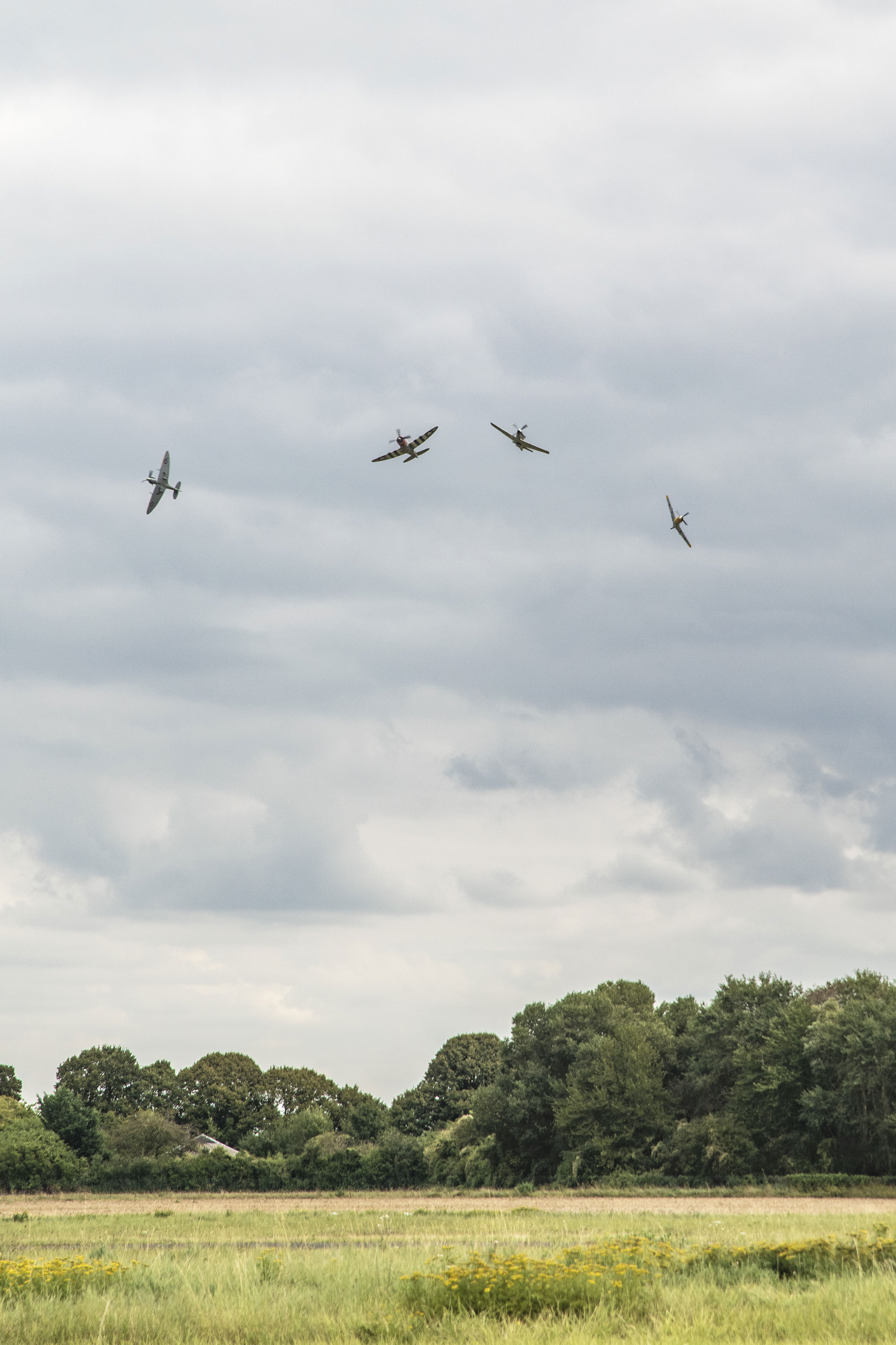 The Ultimate Fighters, P-47 Thunderbolt (Nellie B), Spitfire Mk V, ME109 (White 9), Mustang TF-51 D (Contrary Mary), Pilots: Jon Gowdy, Dave Puleston, Richard Grace and Andy Durston, Air Legend 2021, Nos Dren