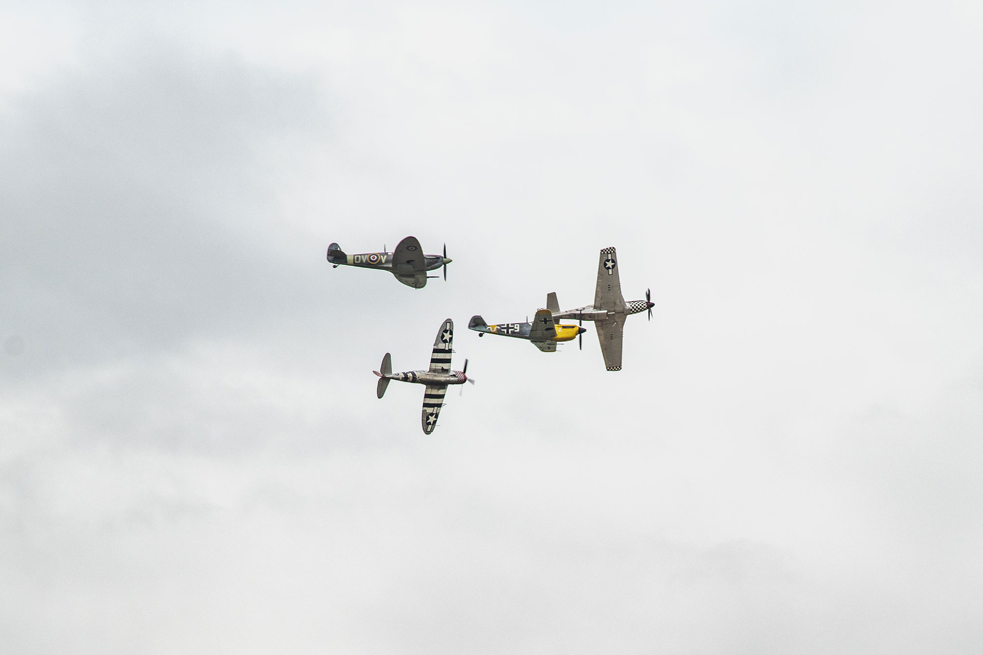 The Ultimate Fighters, P-47 Thunderbolt (Nellie B), Spitfire Mk V, ME109 (White 9), Mustang TF-51 D (Contrary Mary), Pilots: Jon Gowdy, Dave Puleston, Richard Grace and Andy Durston, Air Legend 2021, Nos Dren