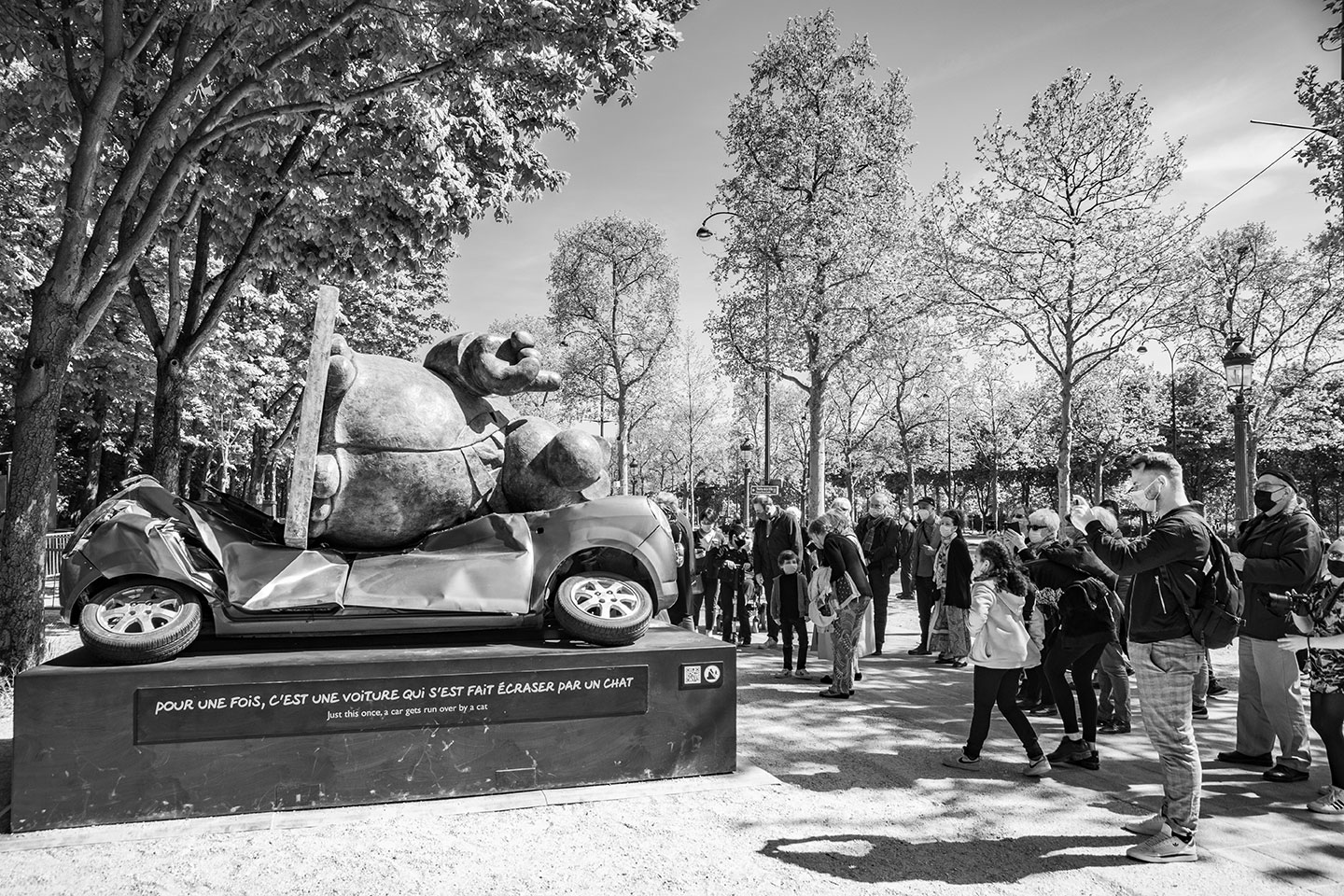 Le Chat de Geluck, Avenue des Champs Elysées, Paris, France, March 2021, (Nos Dren).