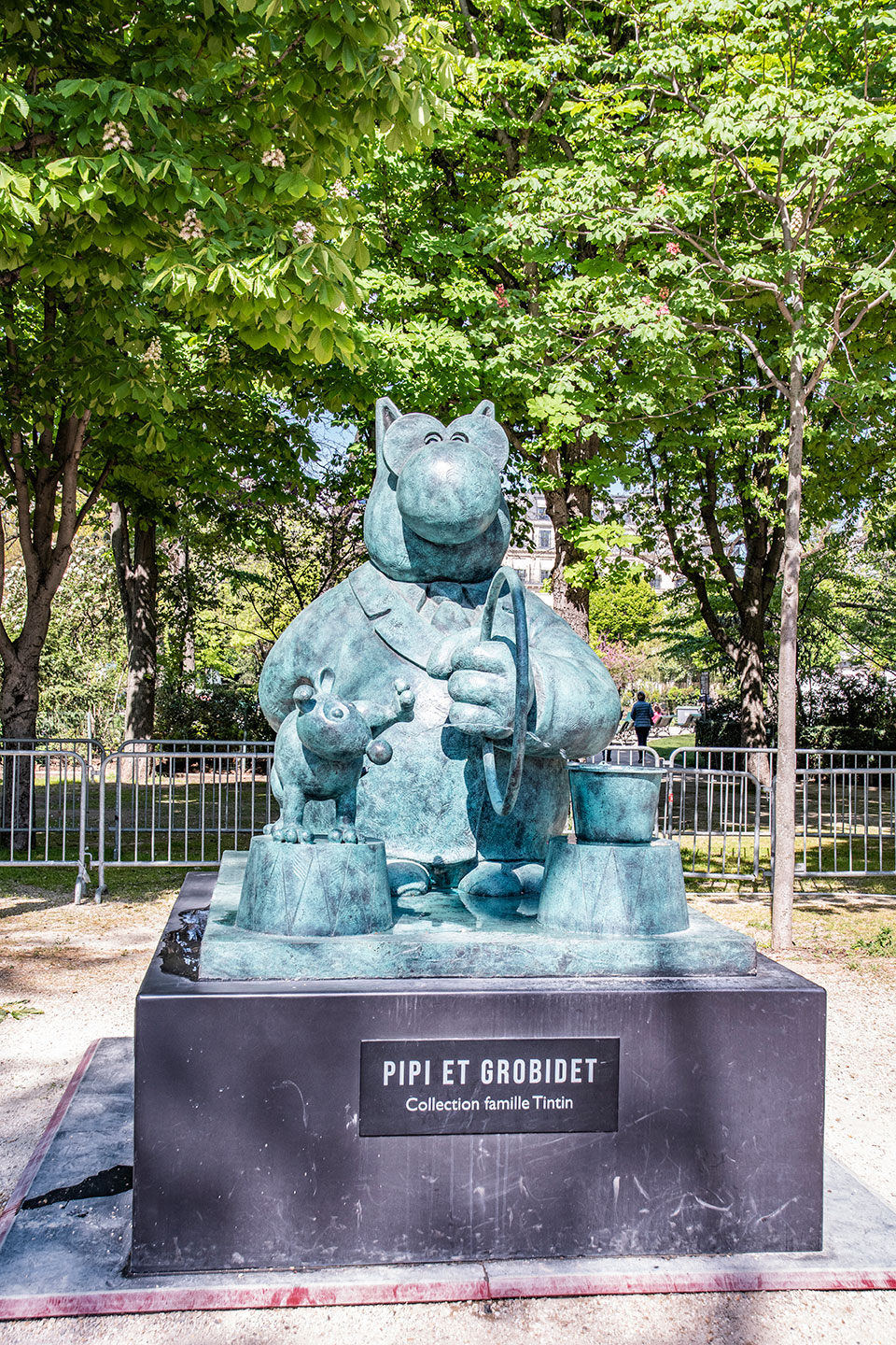 Le Chat de Geluck, Avenue des Champs Elysées, Paris, France, March 2021, (Nos Dren).