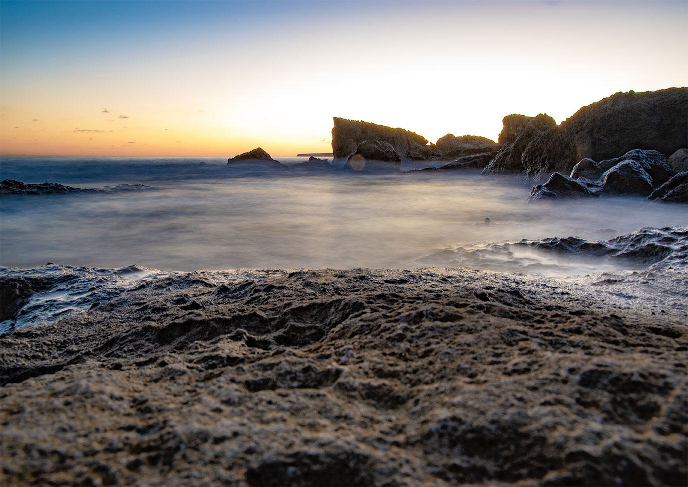 Macroscopic photography at Calo d'Es Mort beach in Formentera, near Ibiza, Spain, (Nos Dren).