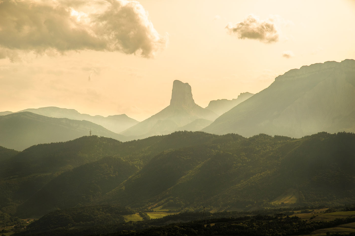 Mont Aiguille, Isere, France, (Nos Dren).